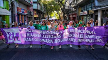 La movilización por el centro de Rosario este miércoles.