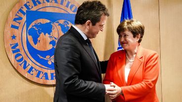 El ministro de Economía Sergio Massa y la directora del FMI Kristalina Georgieva.