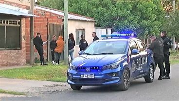 La Policía encontró varias vainas servidas en la escena del crimen.