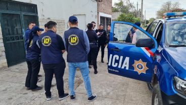 Los policías detenidos en el marco de la investigación a la banda narco