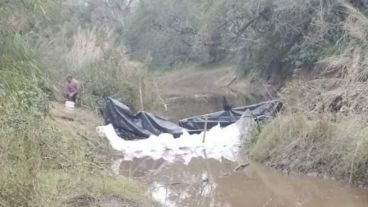 La policía realizó rastrillajes este martes.