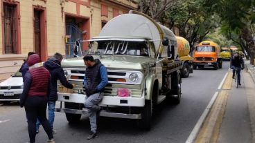 Los camiones bloquearon el paso por Salta, entre Paraguay y Corrientes.