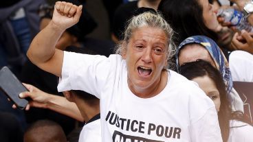 La mamá de Naël fue quien convocó la gran manifestación en Nanterre.