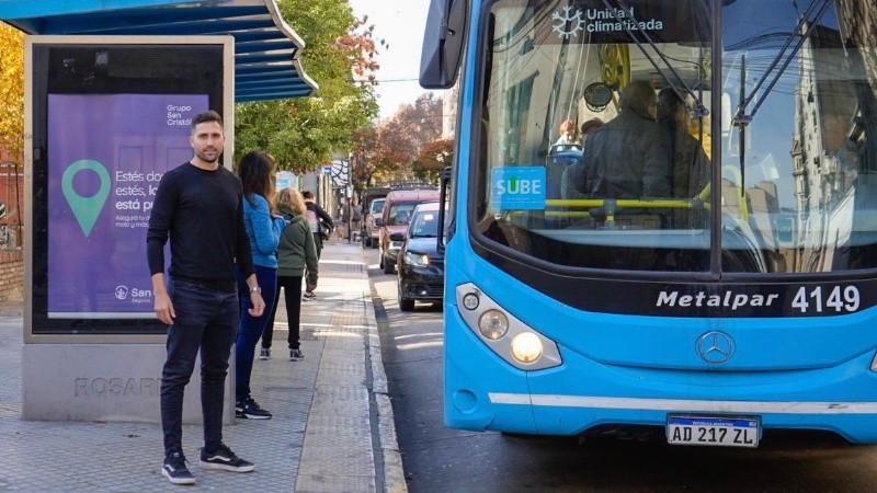  En sus recorridas hay dos reclamos que se repiten: mayor seguridad y recuperar la calidad del servicio de transporte. 