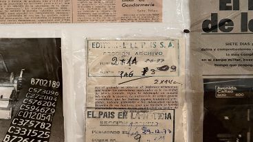 Parte del archivo del diario La Tribuna que se expone en el Marc.