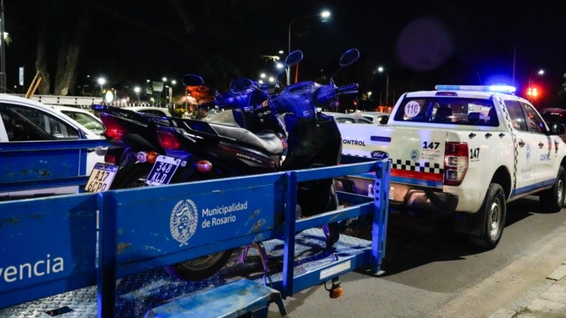 Los controles en Pellegrini y Balcarce este jueves.