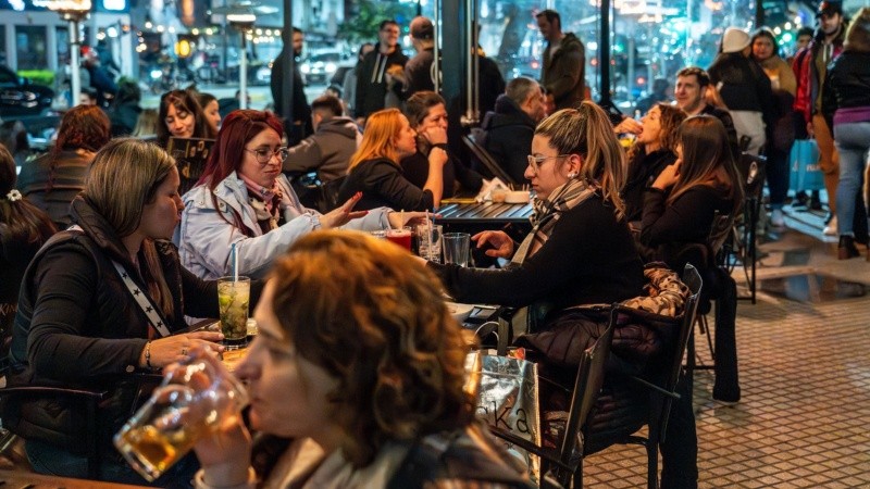 Festejos por la amistad en Rosario.