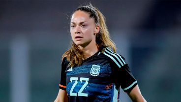 La mendocina quiere jugar en un equipo de Argentina antes de retirarse como jugadora.