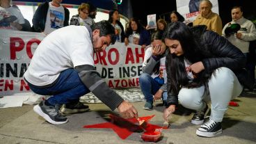 La manifestación en Tiro Suizo, barrio donde se produjo el trágico ataque el 3 de mayo.