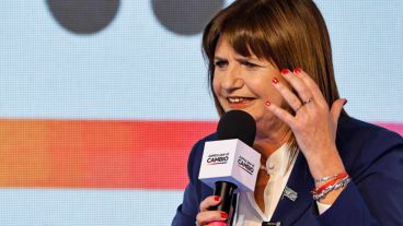 Bullrich: “Esta es una sociedad que demanda un cambio profundo, de raíz".