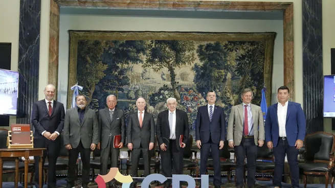 De la Bolsa a la Rural pasando por los bancos, el establishment bancó a la Cámara de la Construcción frente al embate de Molei.