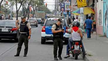 Se movilizaron más de 100 mil uniformados por la ola de violencia criminal inusitada.