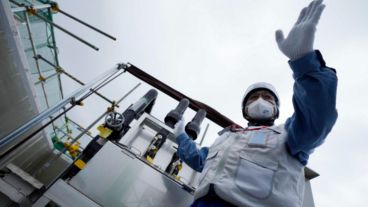 La descarga de aguas residuales de la planta nuclear de Fukushima equivale a cerca de 540 piletas olímpicas.