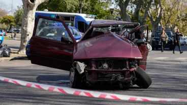 Así quedaron los vehículos tras el impresionante choque en 27 de Febrero