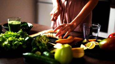 No es tan caro ni tan complicado alimentarse de manera saludable.