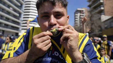 Abrieron las puertas del Estadio Gigante de Arroyito en el norte rosarino, y así se vivía la previa al clásico 