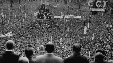 El 17 de octubre de 1945 miles se movilizaron a Plaza de Mayo.