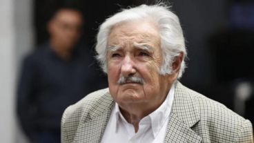 Mujica: "Suerte argentinos. Suerte y suerte por todos los latinoamericanos".