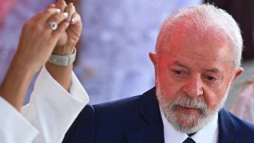 Lula no habló con Milei y no viajará al país el 10 de diciembre.