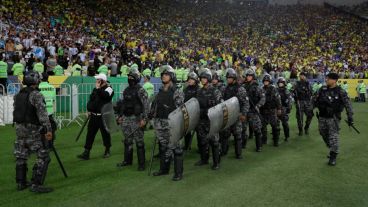 Los incidentes en el partido Brasil - Argentina.