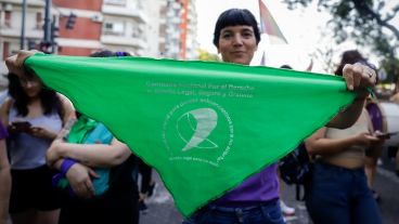 La marcha inició desde Oroño y el río a las 17.