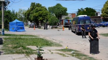 La escena del crimen este lunes en barrio Casiano Casas