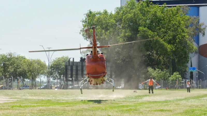 El despliegue fu total e incluyó el helicóptero sanitario.