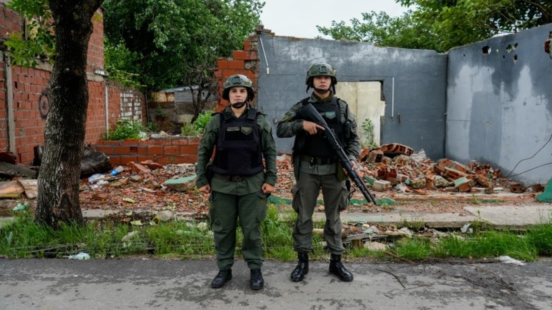 Los gendarmes en Los Pumitas.