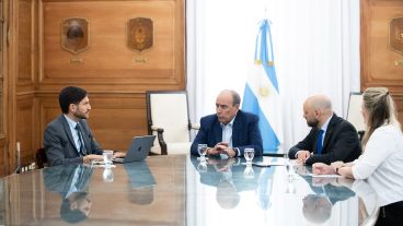 El gobernador de Santa Fe se reunió con el ministro del Interior de la Nación, Guillermo Francos, en Casa Rosada.