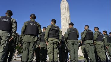 El acto en el Monumento a la Bandera.