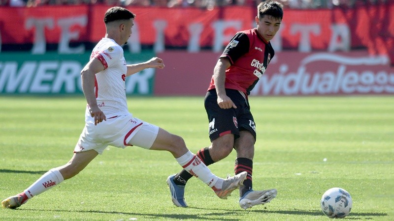 Sforza fue titular en Newell's durante toda la temporada 2023.