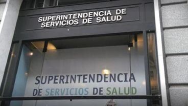 Milei removió a los funcionarios que designó en diciembre pasado al frente de la Superintendencia.