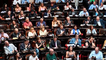 El debate se reanudó al mediodía luego del cuarto intermedio del miércoles.