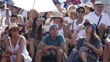 El calor se hizo sentir fuerte en Rosario.