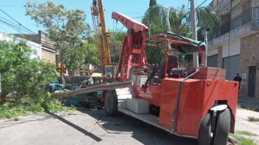 Así quedó la máquina que operaba la joven.