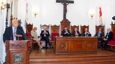 Gutiérrez y Pullaro coincidieron en el acto protocolar de este jueves.