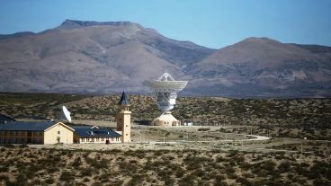 La "Estación de Espacio Profundo de la China Satellite Launch and Tracking Control General (CLTC)", ubicada en las proximidades de Bajada del Agrio.