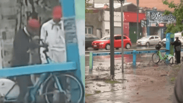 Los mismos delincuentes se hicieron de una bicicleta celeste y de una verde (izq.). La estación en avenida Pellegrini (der.).