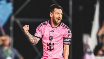 "Vamos!", celebró Messi en sus redes sociales.