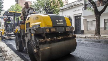 Así avanzaba la repavimentación en el primer tramo del plan en calle España.