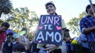 La movilización comenzará a las 17 desde la facultad de Ciencias Exactas, Ingeniería y Agrimensura.