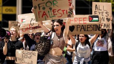 Estudiantes de distintas universidades de Estados Unidos se han manifestado en contra de la ofensiva militar israelí en Gaza.