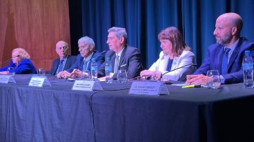 El presidente de la Corte Suprema de Justicia de la Nación y del Consejo de la Magistratura, Horacio Rosatti, participó del lanzamiento realizado en la Universidad Nacional de Rosario..