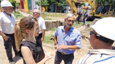 La presidenta de Aguas, Anahí Rodríguez, recorre obras.