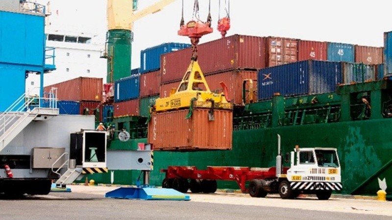 Las exportaciones crecieron en el primer trimestre en líneas generales aunque cayeron en la mayoría de los rubros.