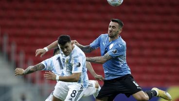 Vecino, de 32 años, disputó 60 partidos con la selección charrúa.