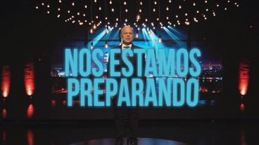 El reconocido comediante hará su gran debut como presentador diario en las noches del Tres.