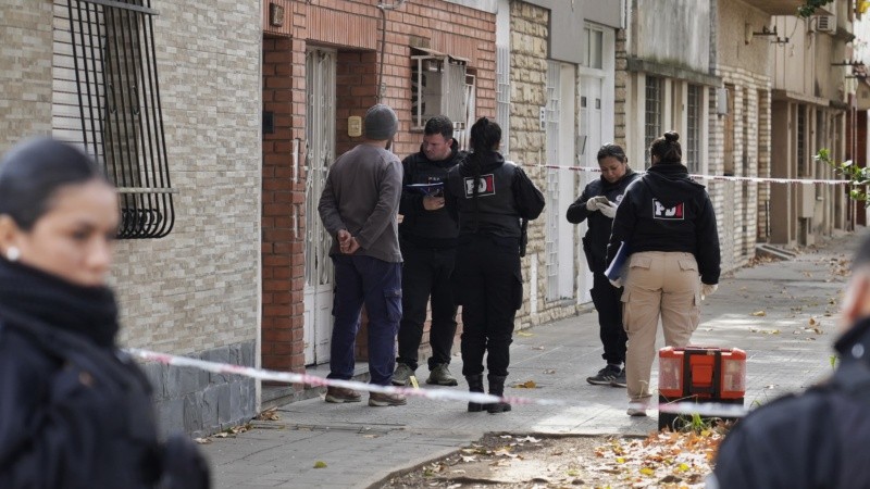 Despliegue policial en la cuadra de la brutal balacera