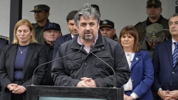 Cococcioni brindó un discurso durante el acto por el plan Bandera.