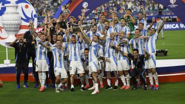 Argentina levantó el trofeo por 16º vez en la historia: es el más ganador.